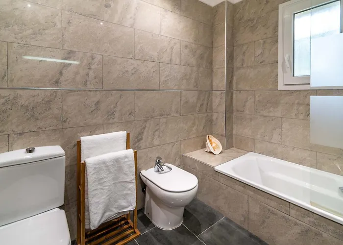 Andalusian Sun Villa With Private Pool & Bbq - Eaw Homes Villa *