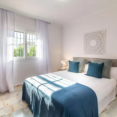 Vacation I Adelfas, Andalusian Style, Private Pool, Sea View Marbella