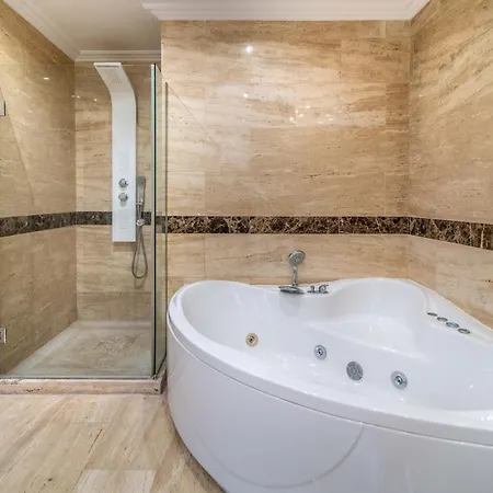Villa Vacation I Adelfas, Andalusian Style, Private Pool, Sea View *
