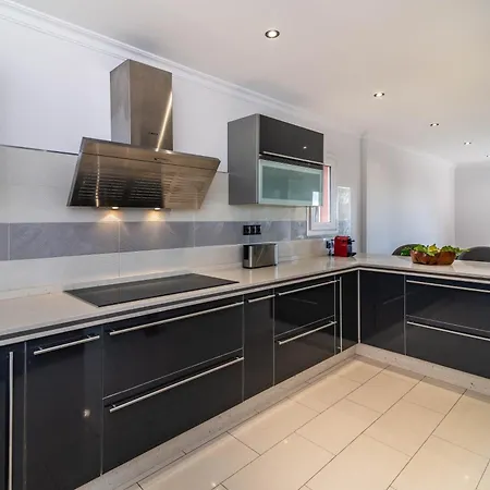 וילה Andalusian Sun With Private Pool & Bbq - Eaw Homes