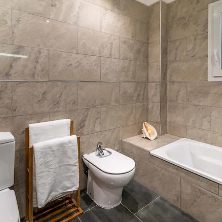 Andalusian Sun With Private Pool & Bbq - Eaw Homes Villa *