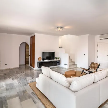 Βίλα Andalusian Sun With Private Pool & Bbq - Eaw Homes *
