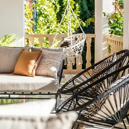 Andalusian Sun With Private Pool & Bbq - Eaw Homes Villa *