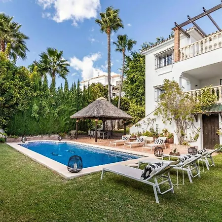 Andalusian Sun Villa With Private Pool & Bbq - Eaw Homes Villa