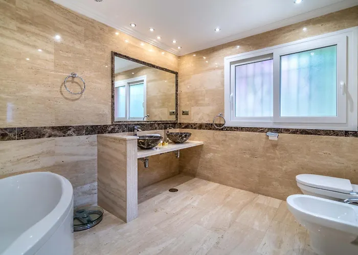 ヴィラ Andalusian Sun Villa With Private Pool & Bbq - Eaw Homes マルベーリャ