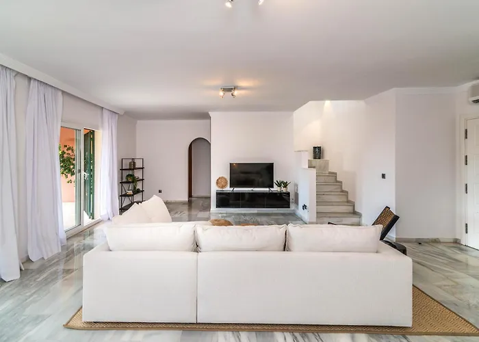 Andalusian Sun Villa With Private Pool & Bbq - Eaw Homes ヴィラ