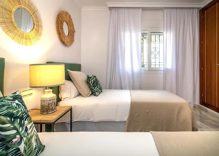 Andalusian Sun Villa With Private Pool & Bbq - Eaw Homes Villa *