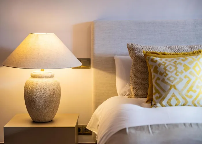 Andalusian Sun Villa With Private Pool & Bbq - Eaw Homes ヴィラ マルベーリャ