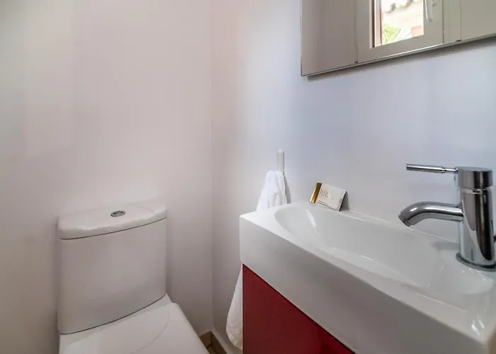 Villa Andalusian Sun Villa With Private Pool & Bbq - Eaw Homes Marbella