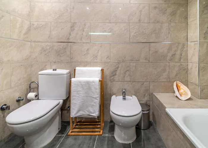 Villa Andalusian Sun Villa With Private Pool & Bbq - Eaw Homes