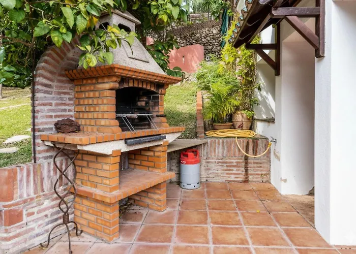 Villa Andalusian Sun Villa With Private Pool & Bbq - Eaw Homes