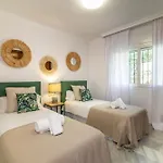 Andalusian Sun With Private Pool & Bbq - Eaw Homes