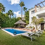 Andalusian Sun With Private Pool & Bbq - Eaw Homes Villa