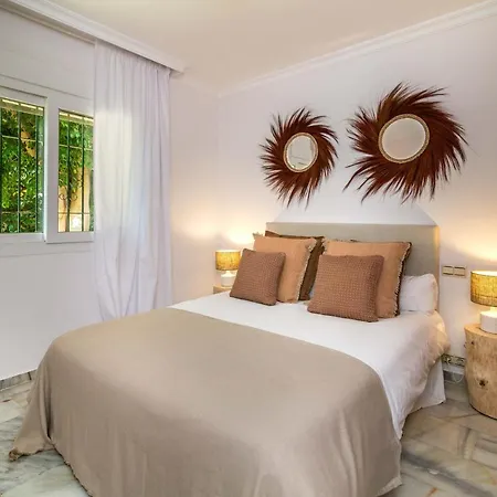 Vacation I Adelfas, Andalusian Style, Private Pool, Sea View 别墅 马尔韦利亚